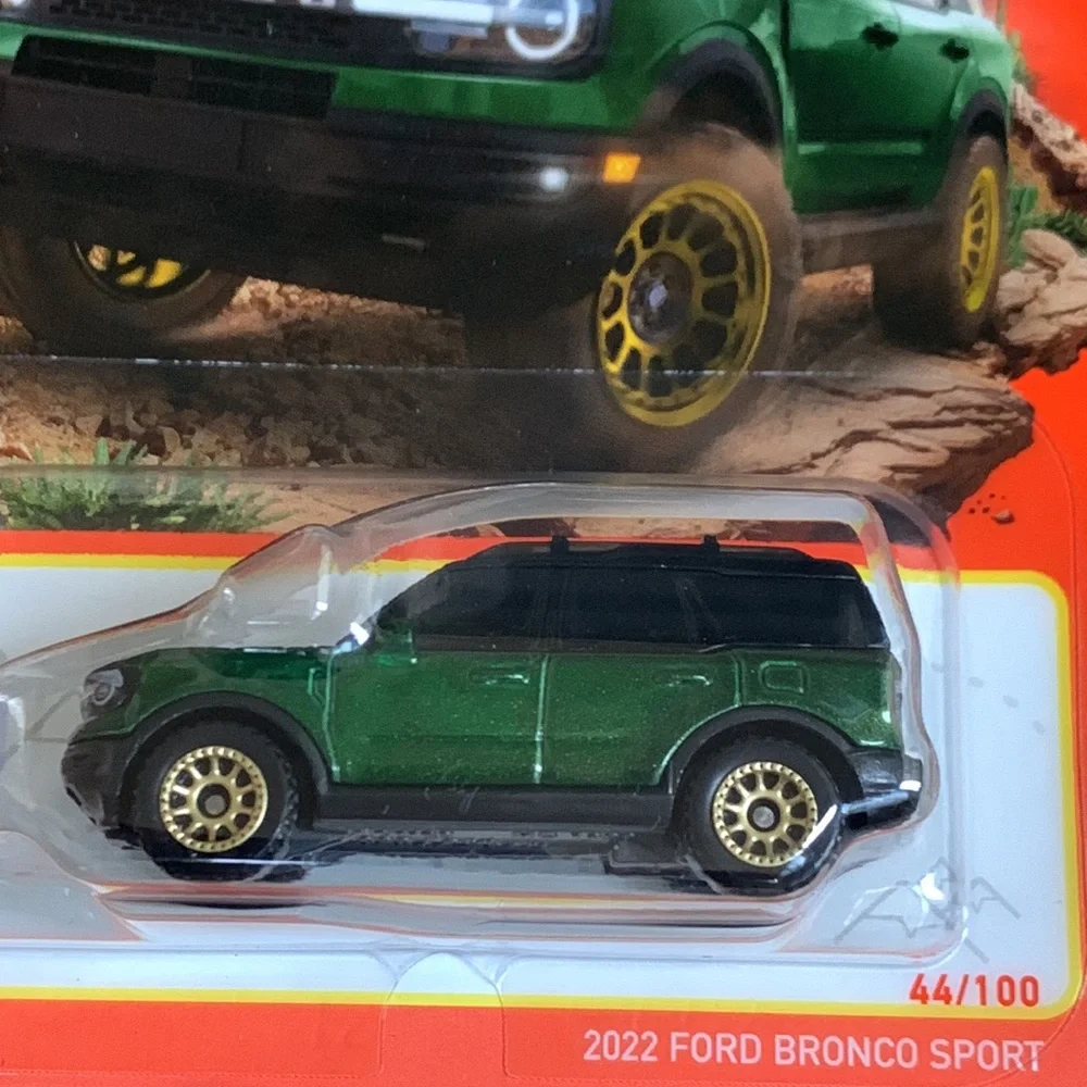 Matchbox Ford Bronco Sport Utility Vehicle SUV 2022 44/100 MB Green Truck New